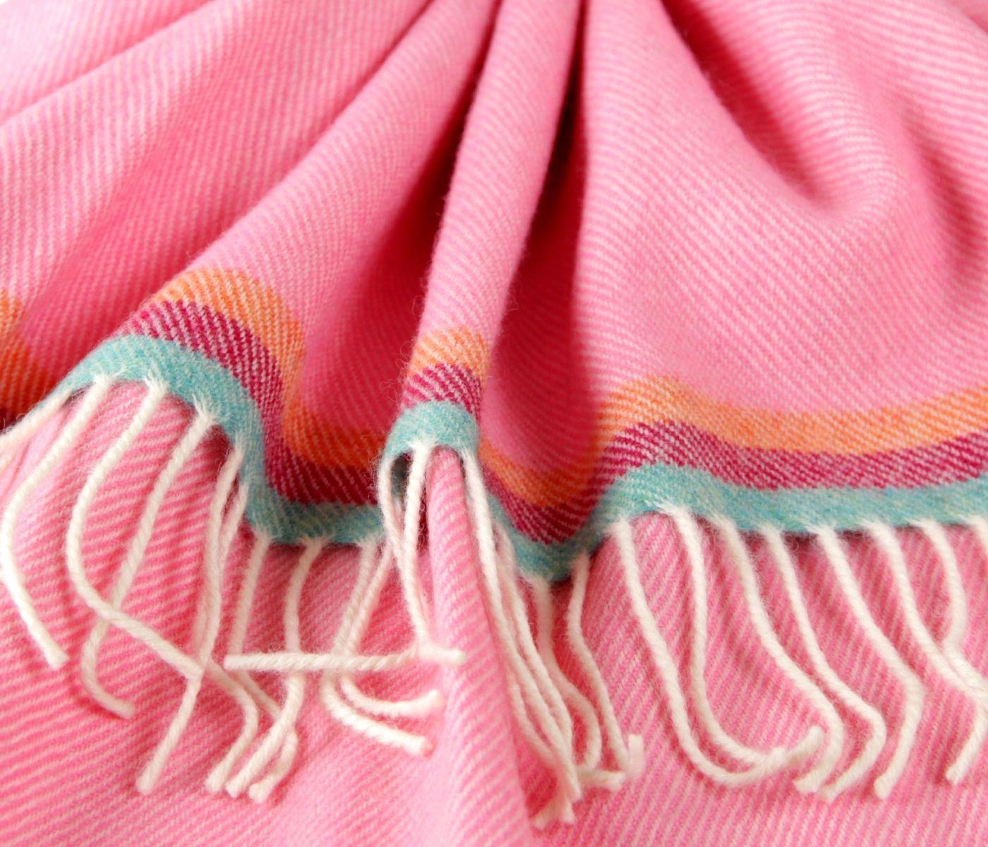 McNutt Babydecke aus 100% Wolle (Merino) in pink mit bunten Streifen 104 x 67 cm